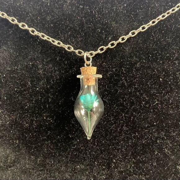 𝅺BLUE Dried Flower Glass Bottle Necklace - Picture 2 of 7